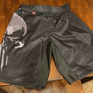 The Punisher Hayabusa MMA shorts size M